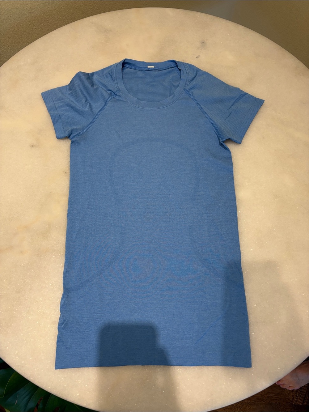 Lululemon Blue Short Sleeve Scoop Neck Top
